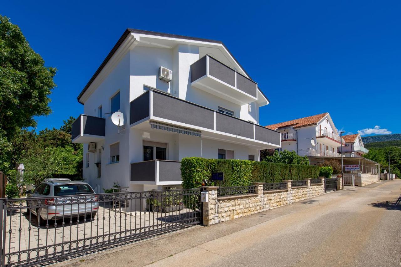 Ferienwohnung Marina Jadranovo Bagian luar foto